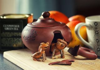 Dnes je "Den hnusných vánočních svetrů", ale na to nemám žádnou fotku, tak aspoň jednu ke včerejšímu Mezinárodnímu dni...